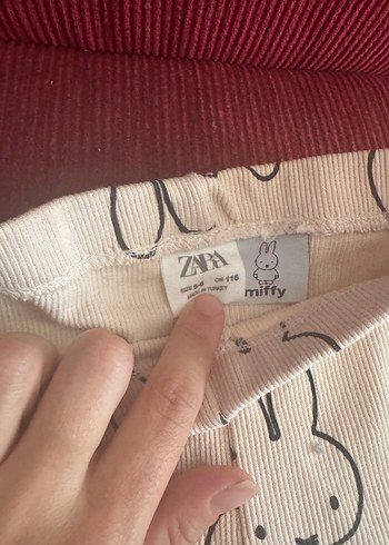 Zara Beyaz Miffy Baskılı Uzun Kollu Bebek Takımı