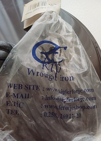 Yeni Kıvrımlı ferforje 15 cm Metal Mumluk ve Beyaz Mum - Görsel 5