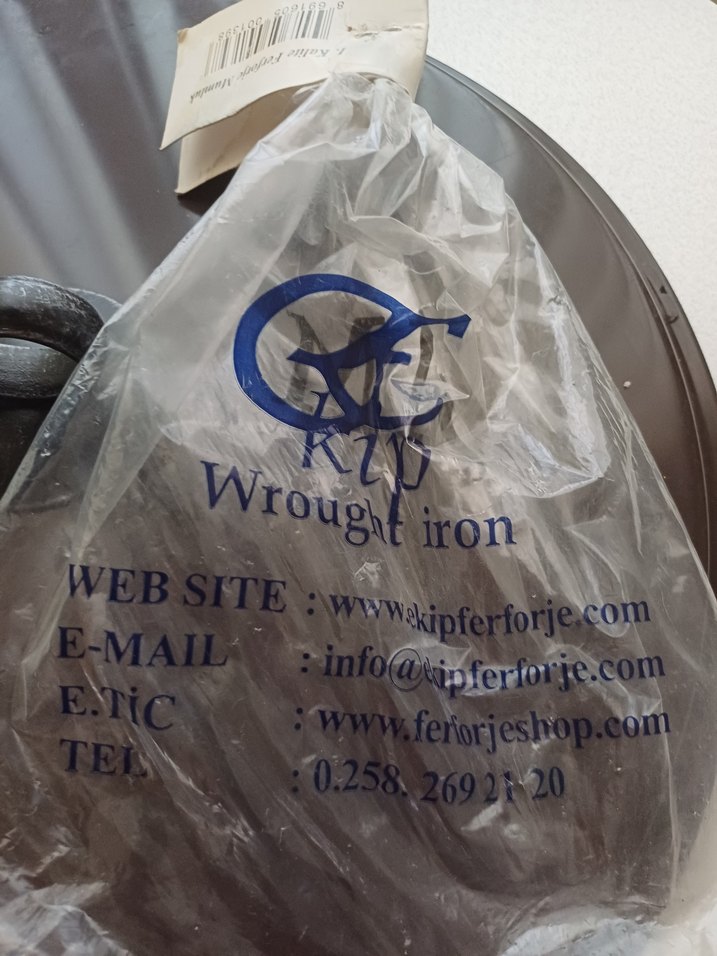 Yeni Kıvrımlı ferforje 15 cm Metal Mumluk ve Beyaz Mum - Görsel 5