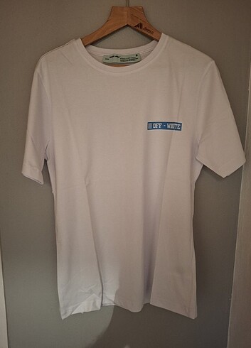 Off-White Off White Tshirt