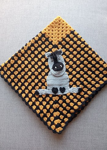 Nakışlı Örgü Çocuk Battaniyesi - Görsel 2