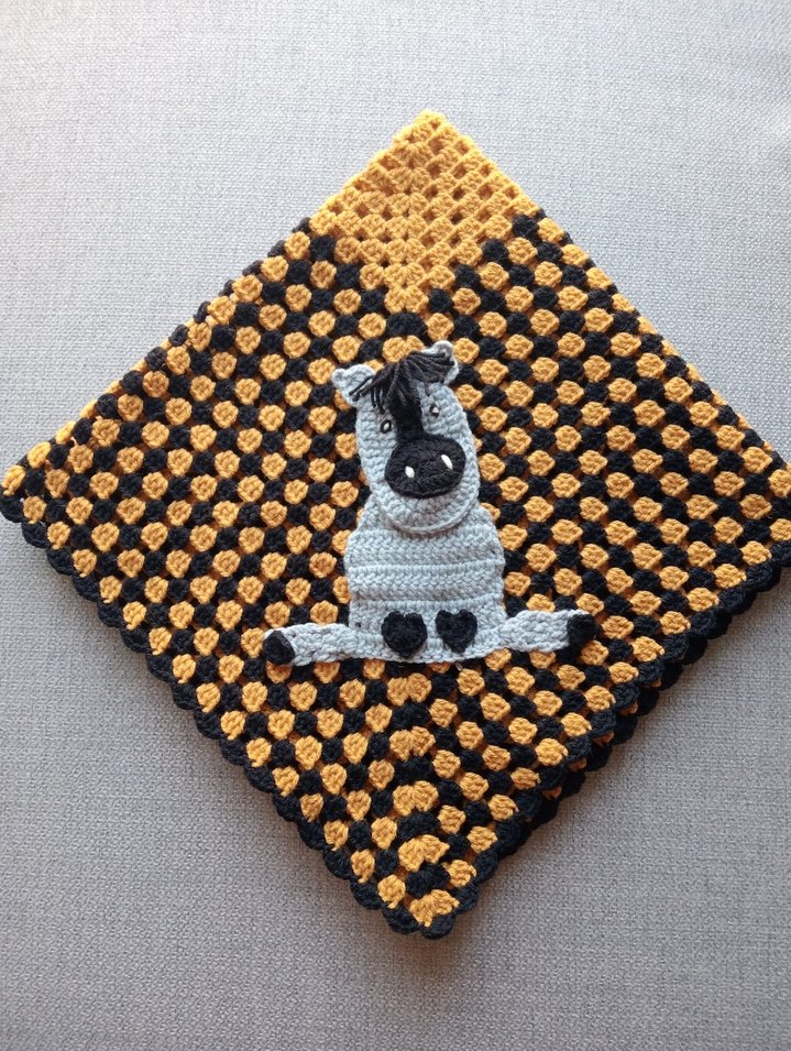 Nakışlı Örgü Çocuk Battaniyesi - Görsel 2