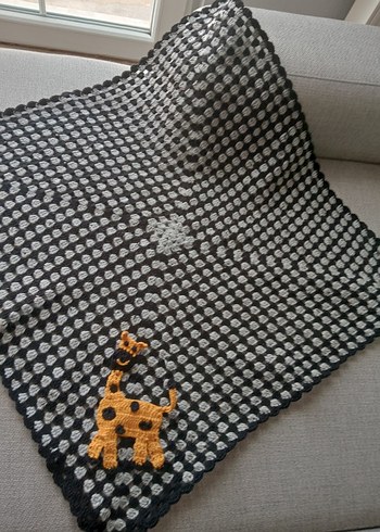 Gri zürafa figürlü Örgü Çocuk Battaniyesi - Görsel 2