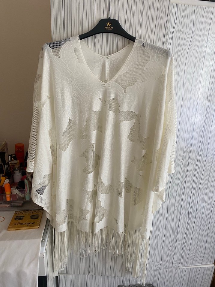 Beyaz püsküllü pareo& deniz elbisesi - Görsel 2