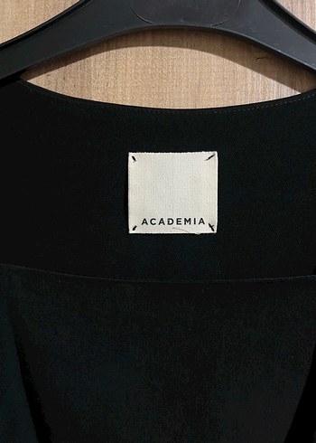 s Beden Academia Siyah Kısa Elbise