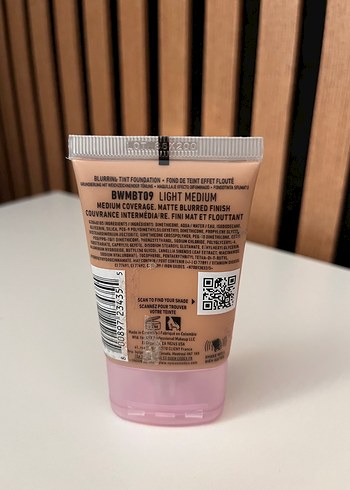 Orta Kapatıcılı Mat Fondöten