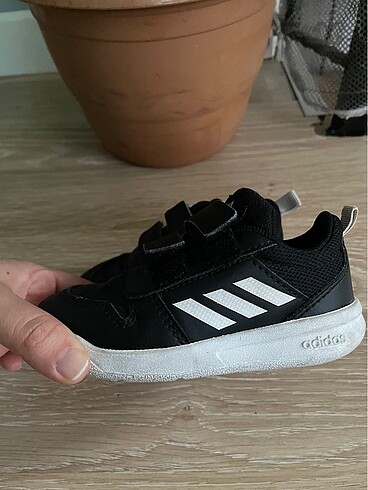 24 Beden Adidas Bebek Ayakkabı