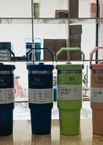 Renkli Stanley Termos Bardaklar - Görsel 2