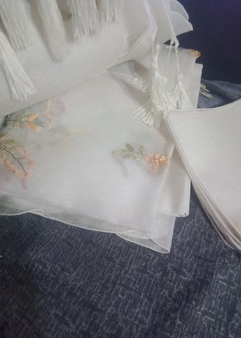 sıfır 17 parça Nakışlı Beyaz salon takımı - Görsel 6