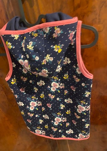 Çiçek Desenli Fermuarlı Kız Yeleği 7-8 yaş - Görsel 2