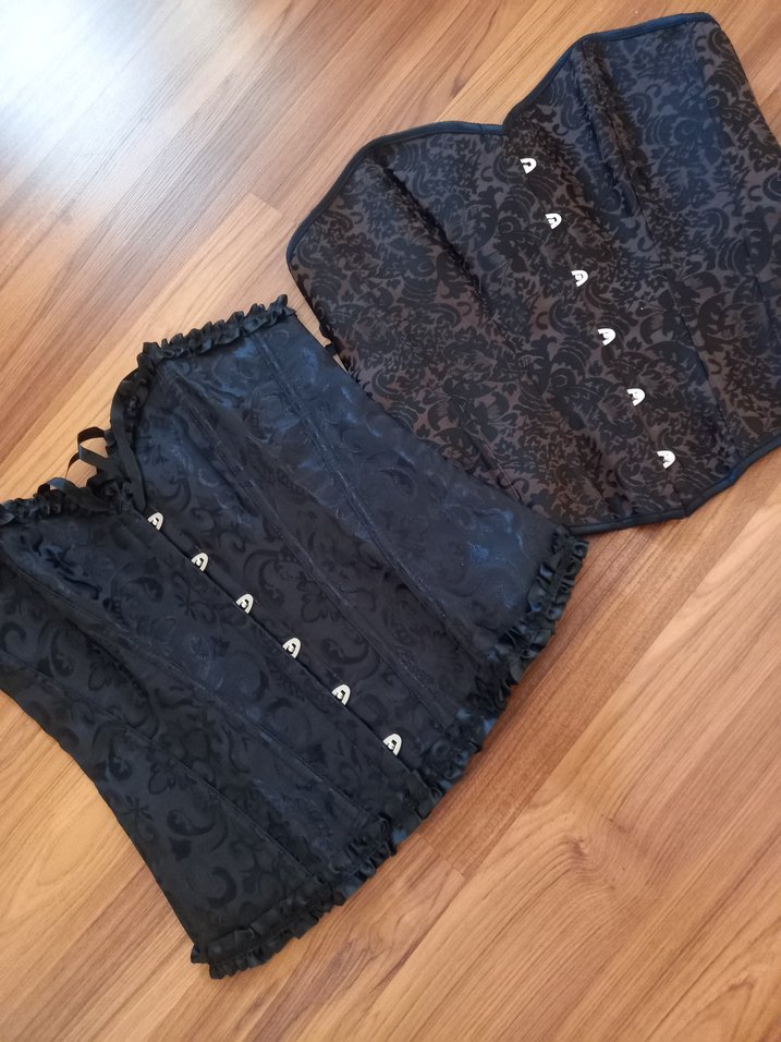 Korse Büstiyerler - Görsel 2