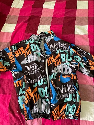 Nike Nike Rüzgarlık
