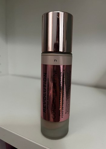 Revolution Conceal & Define Fondöten F1 - Görsel 2