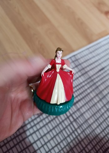 Beden 1998 yılına ait Disney Bella oyuncak