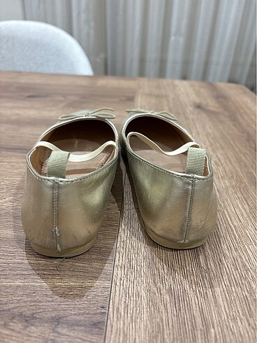 31 Beden Gold rengi çok temiz babet