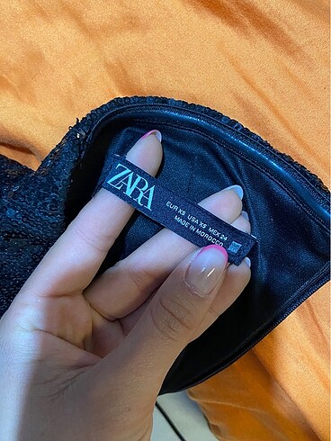 xs Beden siyah Renk Zara pullu elbise
