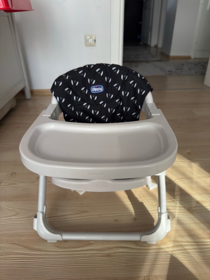 Chicco chairy katlanabilir yükseltici bebek mama sandalyesi - Görsel 3