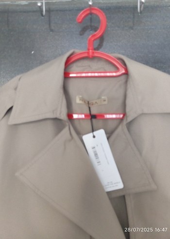 Zara Bej Uzun Kadın Trençkot Kemerli