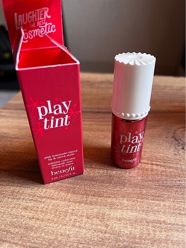Beden Benefit Cosmetics