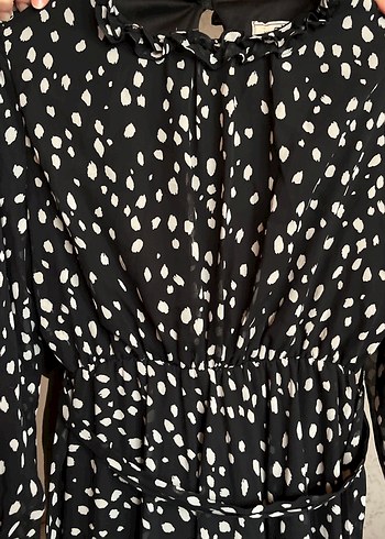 Siyah Puantiyeli Kuşaklı Uzun Elbise - Görsel 2