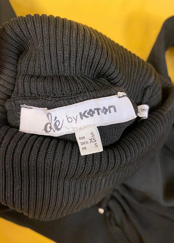 Siyah boğazlı uzun kollu crop - Görsel 3