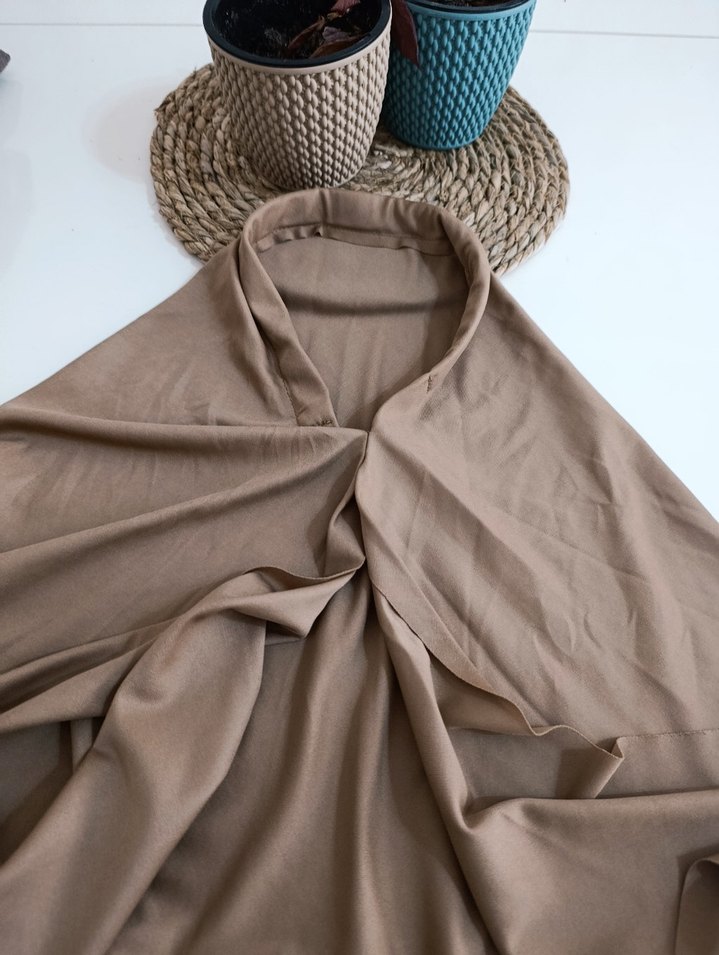 Bej Keten Kadın Drapeli eşarp - Görsel 2