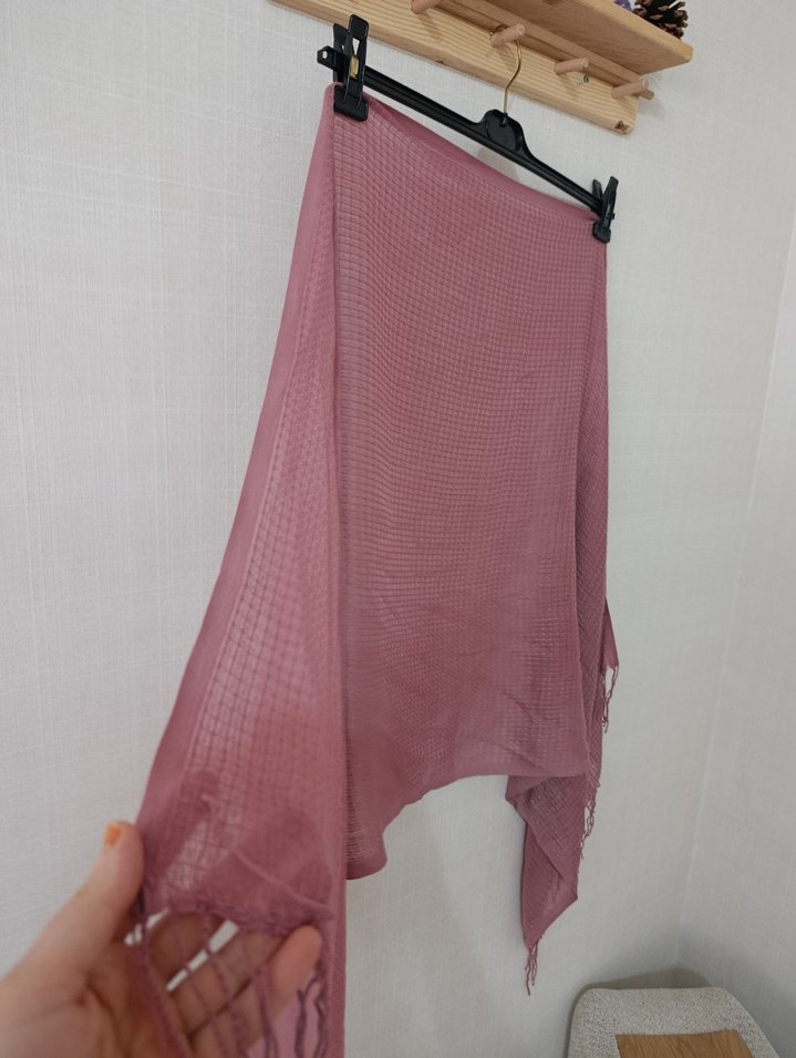 Pembe Bohem Tarzı Kadın Şal - Görsel 3