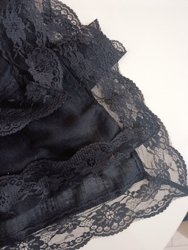 Dantel Detaylı Siyah Kadın Şal - Görsel 3