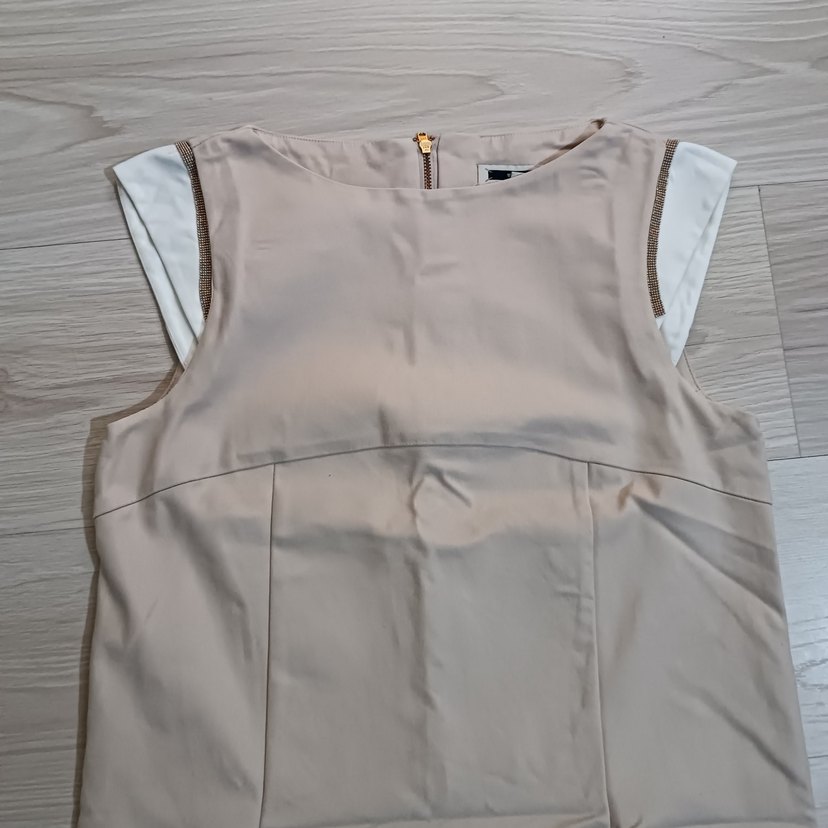 Bej Elbise - Görsel 2