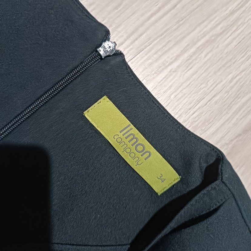 LİMON COMPANY V Yakalı Kısa Kollu Siyah Midi Elbise - Görsel 3