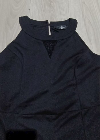 Siyah Yüksek Yakalı Kolsuz Kadın Tulum - Görsel 2