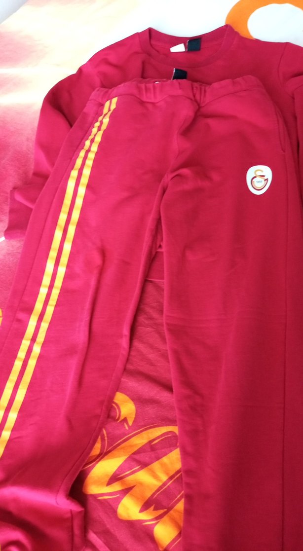 Kız Çocuk Kırmızı Baskılı Sweatshirt - Görsel 5