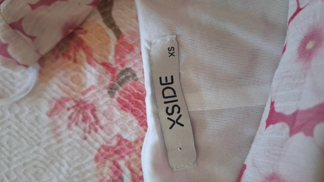 Pembe Çiçek Desenli Fırfırlı Kız Elbisesi - Görsel 3