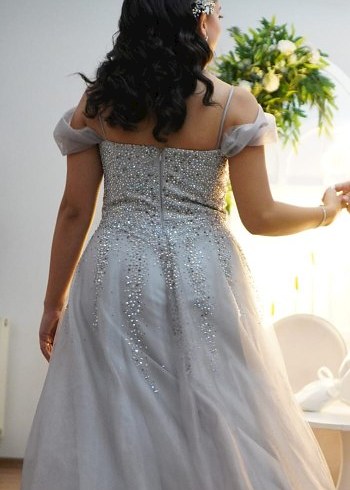 V Yaka Payetli Gri Midi Abiye Elbise - Görsel 5