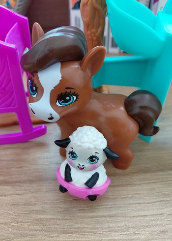 Enchantimals Çiftlik Oyun Seti - Görsel 6