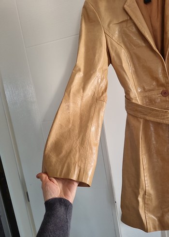 Bej Kadın Deri Kemerli Ceket - Görsel 3
