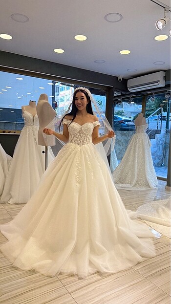 Prenses model gelinlik