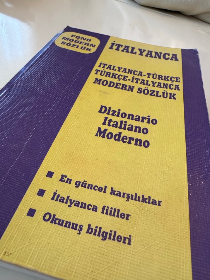 İtalyanca Sözlük 2 Tane - Görsel 3