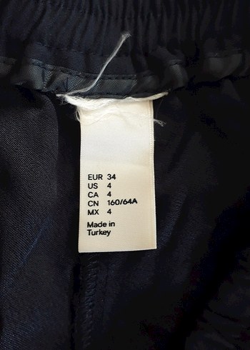 Siyah Kemerli Kadın Dar 
 Pantolon - Görsel 2