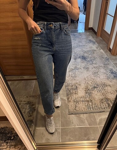 Zara Zara mom jean