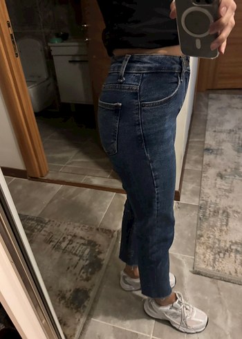 34 Beden lacivert Renk Bershka Lacivert Dar Kesim Midi Kot Pantolon