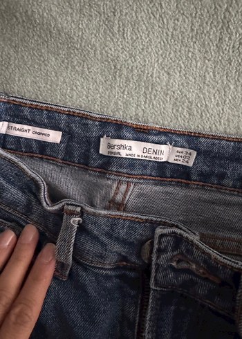 34 Beden Bershka Lacivert Dar Kesim Midi Kot Pantolon