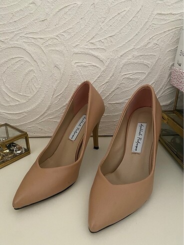 Nine West Stiletto