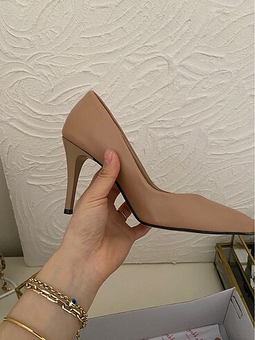 35 Beden ten rengi Renk Stiletto