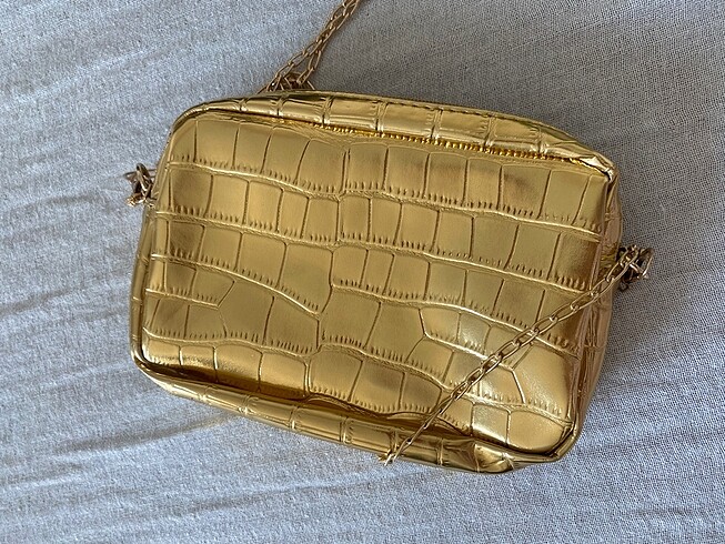 Zara Gold Çanta