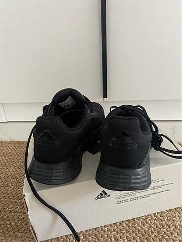36 Beden siyah Renk Adidas Spor Ayakkabı
