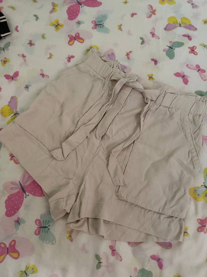 Bej Pamuklu Bağcıklı yüksek bel şort - Görsel 2