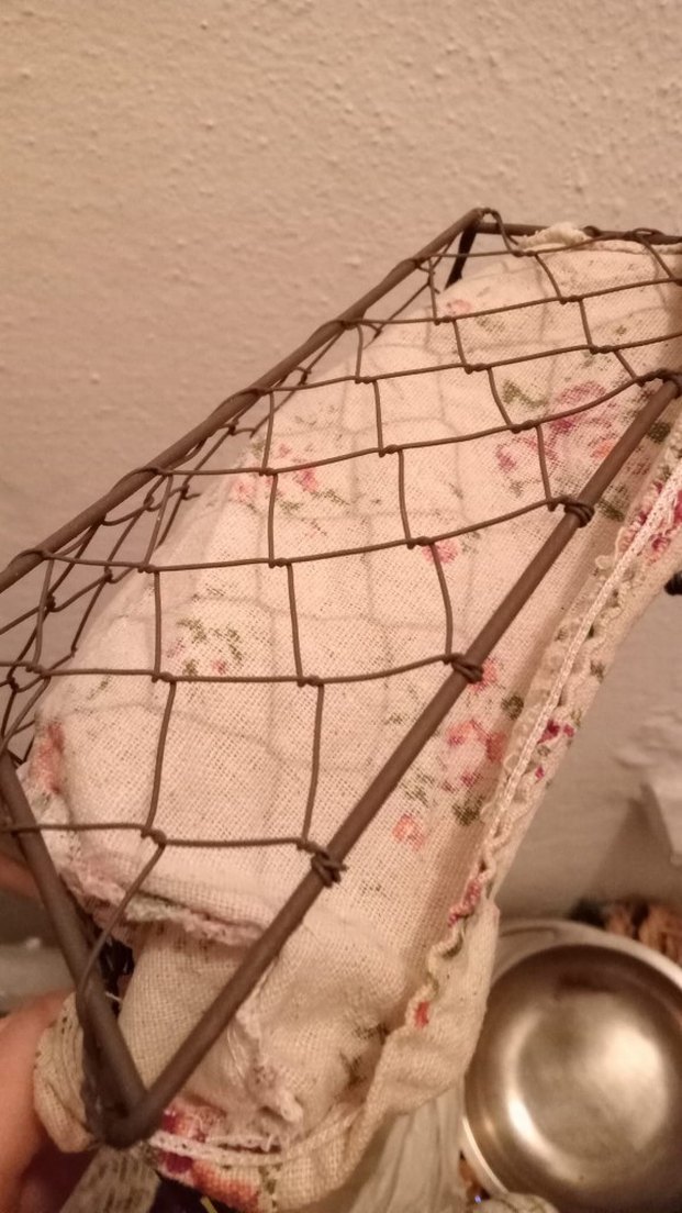 Bej Çiçek Desenli Saklama Sepeti - Görsel 2