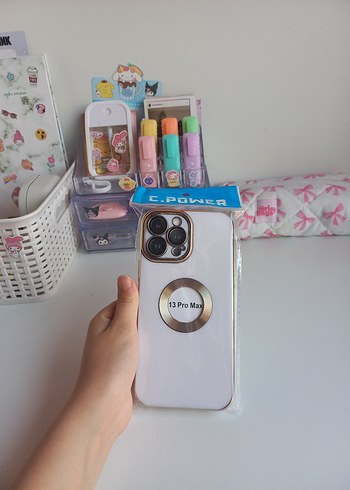 Apple Beyaz Parlak iPhone 13 Pro Max Kılıf