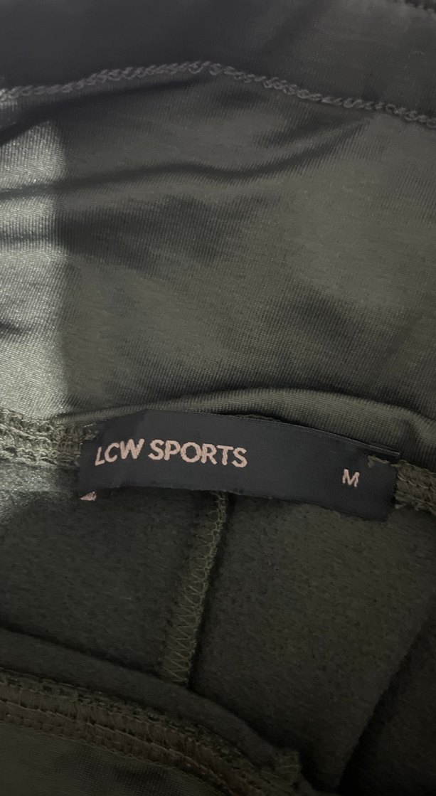 Detaylı Siyah Yılan Desenli Spor Taythiç kullanılmadı - Görsel 4